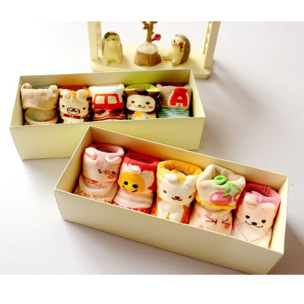 Christmas Gift Box Set For Newborn (5-Non-slip Sock)