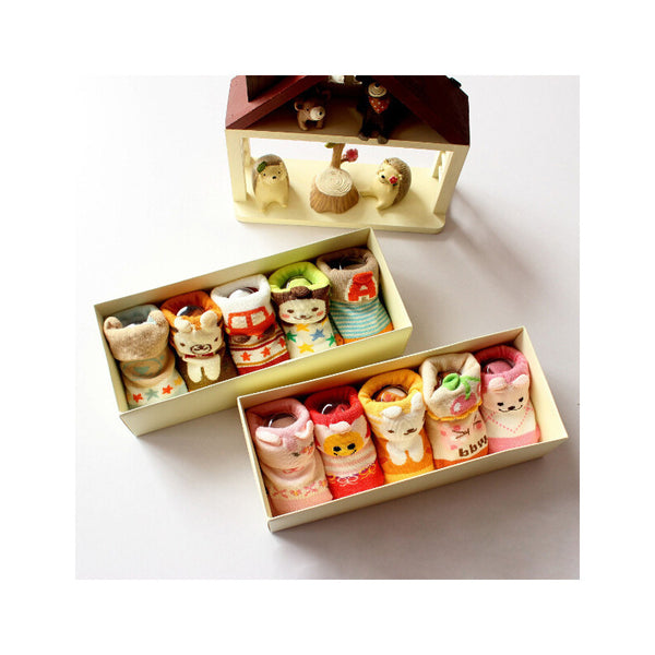 Christmas Gift Box Set For Newborn (5-Non-slip Sock)