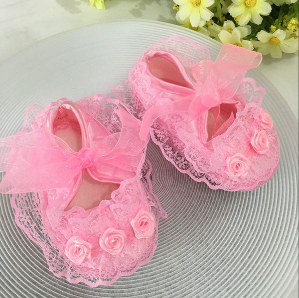 [Spring Sale + FREE Shipping]  --- Pink Flowers Shoes & Princess Lace Headband For Cute Baby Girl (In One Set)!